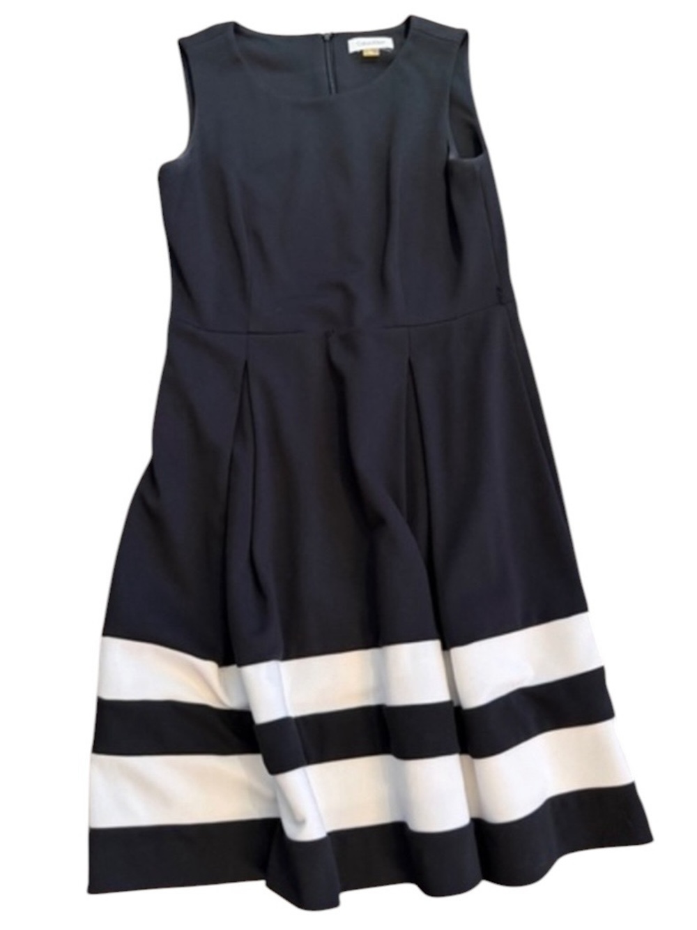 Calvin Klein Black and White Midi Dress Size 6P.